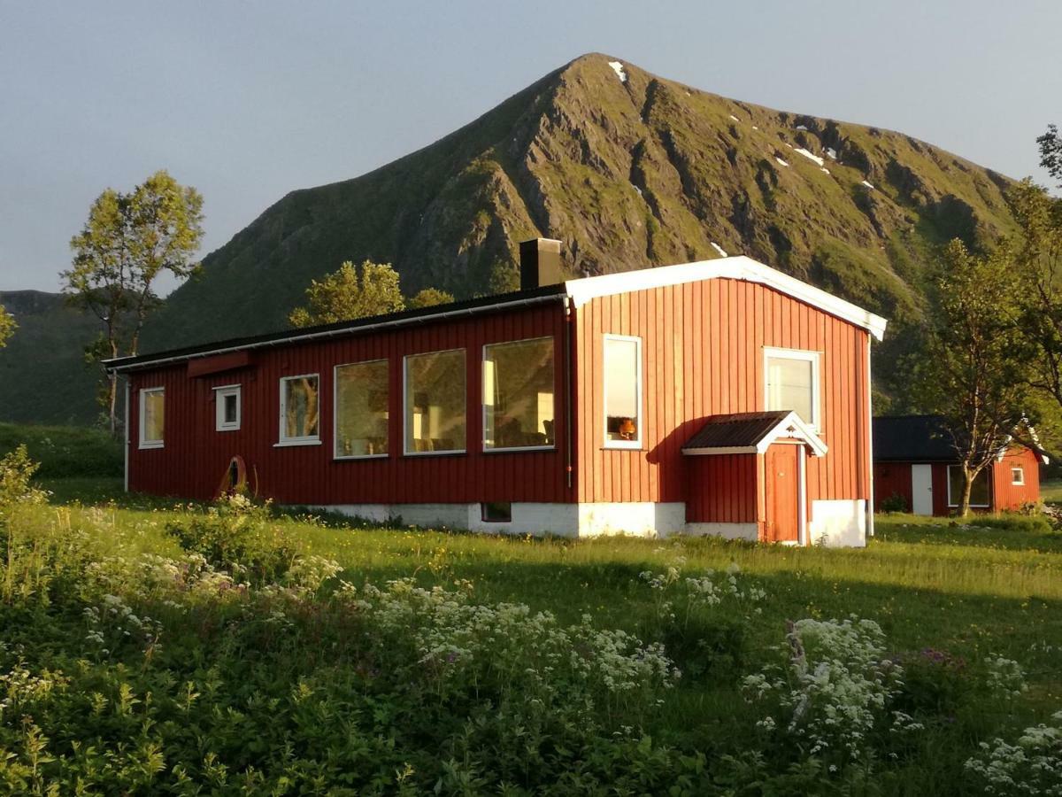 Midnattsolveien 3158,Sommarhusstrand Laukvik Lofoten Norway Exterior photo
